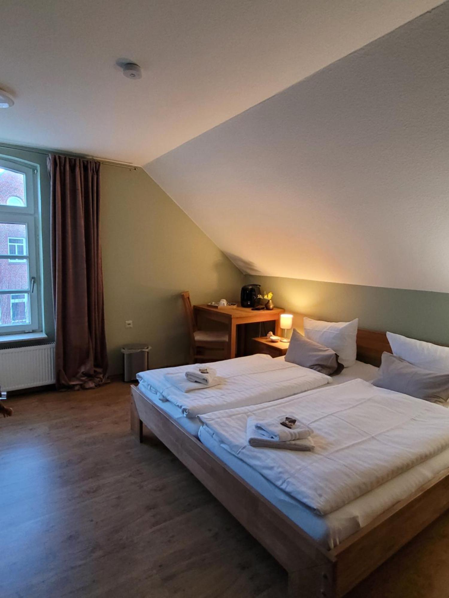 Hotel Garni Kastanjehoff Timmel Extérieur photo